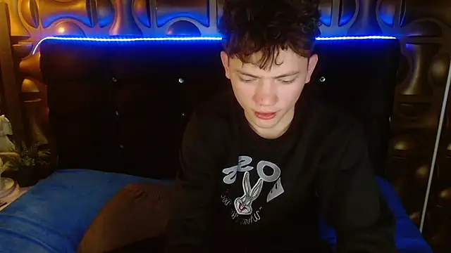 cruz_dante Pertunjukan Webcam