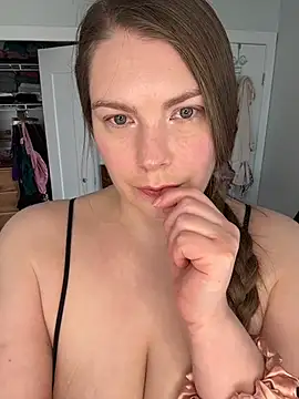 Chat +18 de violetaurora95 ao vivo