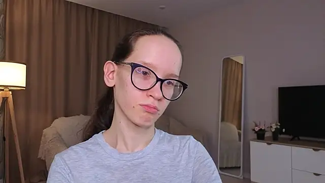XXX chat uživo modela BettyBrowni