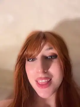 Avroraa_ Chat XXX in diretta