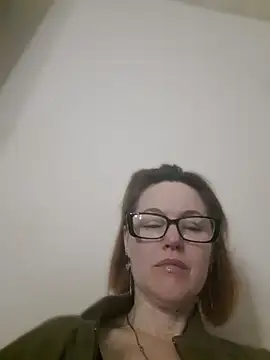 XXX chat uživo modela LanaOlbenst