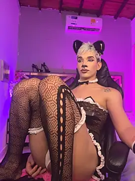 Cherry_zayden_'s Webcam Show