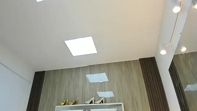 Czat XXX na żywo – VanessaHard_as