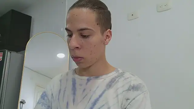 grey___27 Live XXX-chat