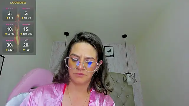 دردشة Luciifeer_ الجنسية المباشرة