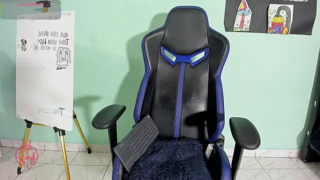 TYLERhHOT2005: απευθείας συνομιλία ΧΧΧ