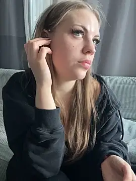 Chatroom XXX en direct de elliepixie