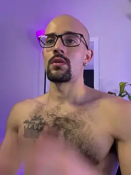 Chat XXX ao vivo de LarryGarzon
