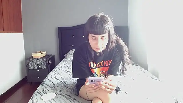 Chat XXX en directo de Emilia_1995
