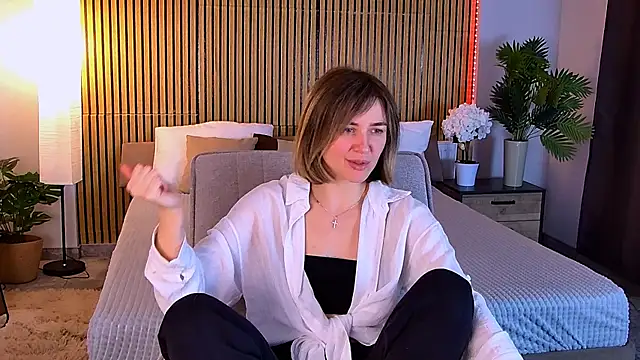 Chat XXX en directo de EmeraldGlow