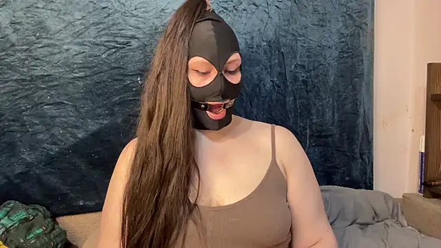 BlossomTilda Adlı Modelin Canlı XXX Sohbeti