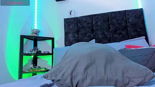nolan_twink1のライブXXXチャット