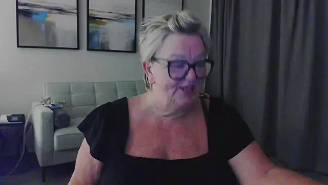 Chatroom XXX en direct de BridgetBlueEyes