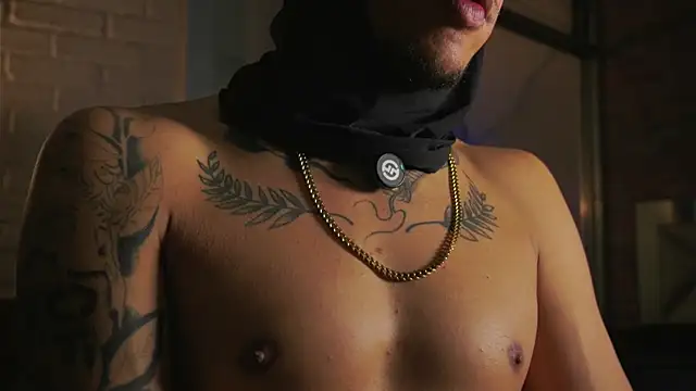 Chat XXX en directo de AlphaMasterXxx