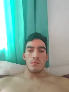 TommyMomentum Pertunjukan Webcam