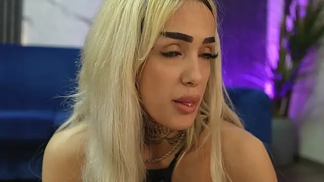 blondie_muller Obrolan Langsung XXX