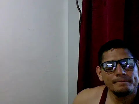 Yeyeyleidi's Live XXX Chat