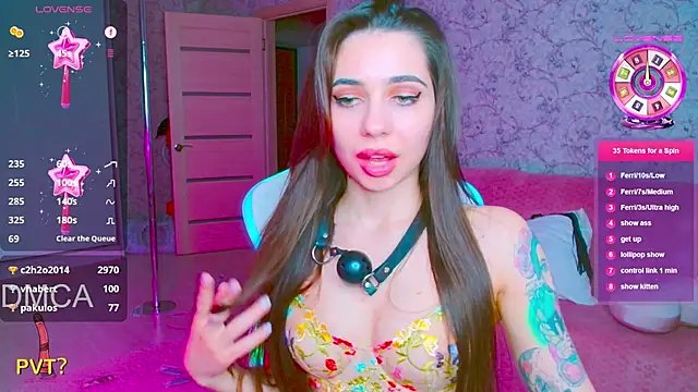 Show modela vinkiepinkie na web-kameri