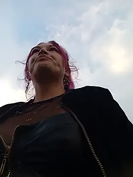 sophie_banger Adlı Modelin Web Kamerası Şovu