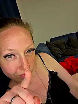 Živý XXX chat SweetGermanAlina