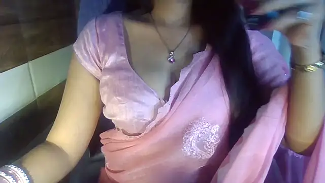 Chat XXX ao vivo de Cute_Arushii