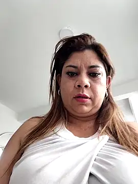 Laura-Hernandez Live XXX-chat