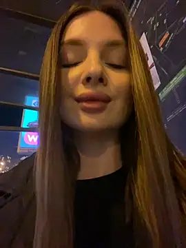 KrisMagnoly's Live XXX Chat