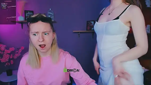 mila_glow1's Webcam Show