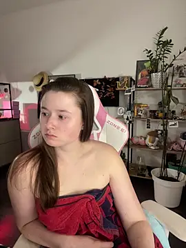 Chat +18 de sweetest_pie ao vivo