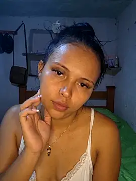 Daniela_Cruz_ Live XXX-chat