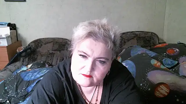 Lana555 现场XXX聊天