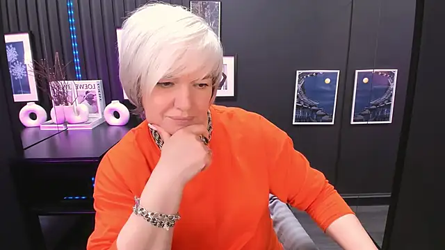 CarmenSoft's Live XXX Chat