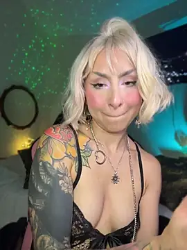 Chatroom XXX en direct de Cinamoonn