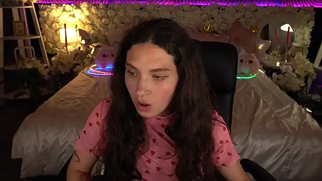 Chat +18 de BabyFlowerr ao vivo