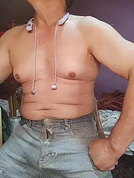 modelodebarro Live XXX-chat