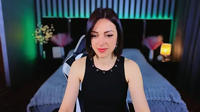 Daloras_lin's Live XXX Chat