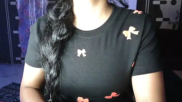 Cuteangle1 লাইভ XXX চ্যাট