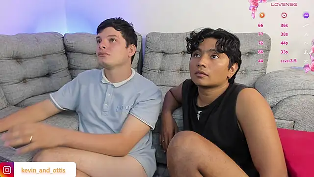 Chat +18 de keyott ao vivo
