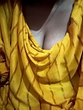 kaviyaponnu0987's Live XXX Chat