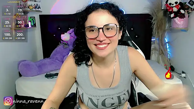 Ninna_ravenn's Live XXX Chat