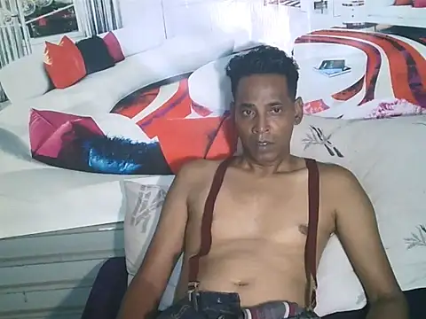 IndianHunk01 Webcamshow