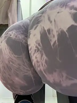 kim_monti 现场XXX聊天
