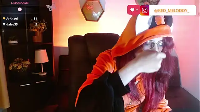 RedMeloddy's Live XXX Chat