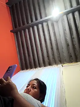 Chat +18 de Tamaraxxx_hot ao vivo