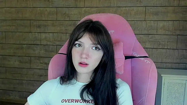 SophiaProve's Live XXX Chat