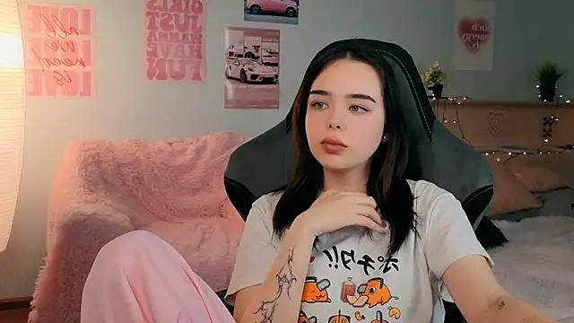 Sunsetberry's Live XXX Chat