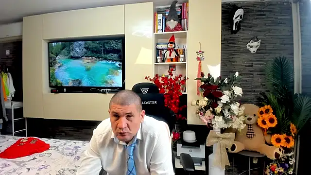SpartacusDaddy48 Webcam show