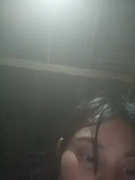 Momo-biki Webcam Show
