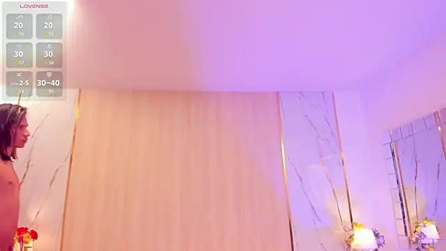 TylerBloom Webcam Show