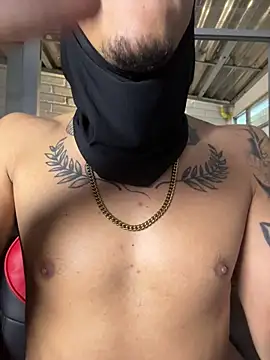 XXX chat uživo modela AlphaMasterXxx